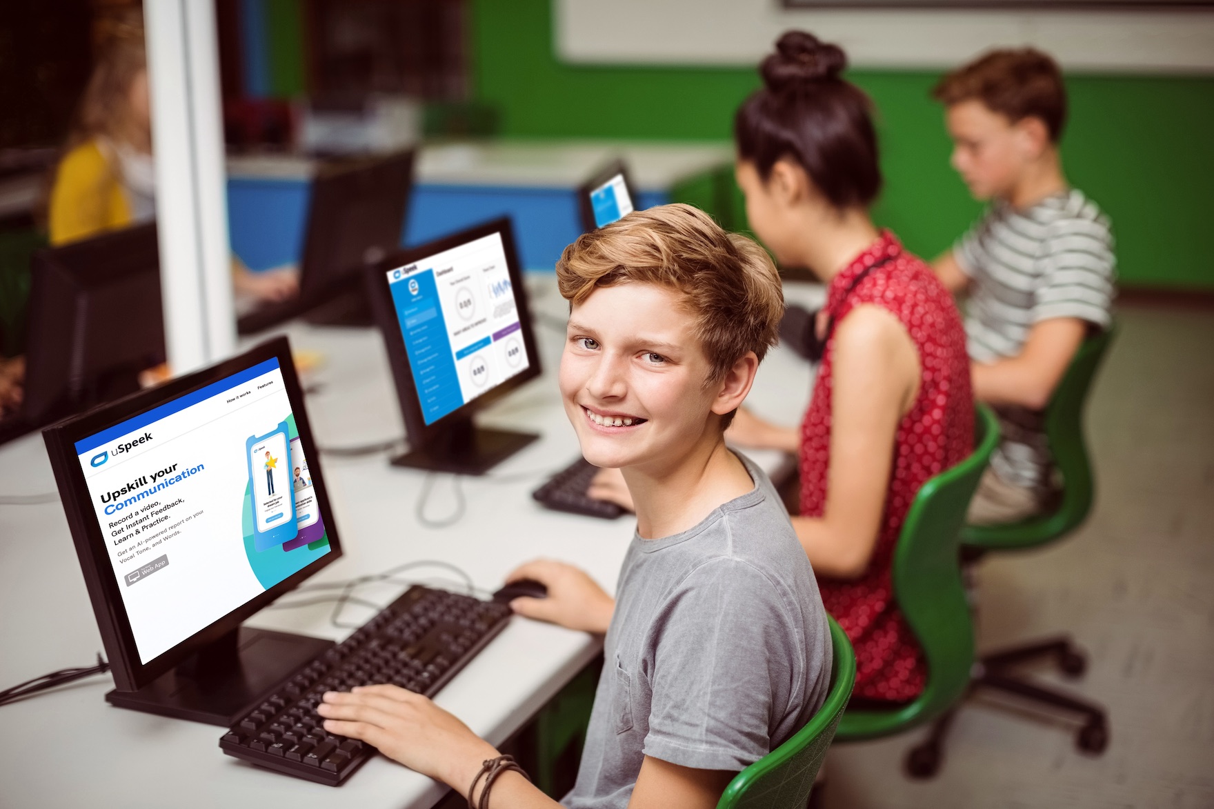 Let students return to the computer classroom to learn technology